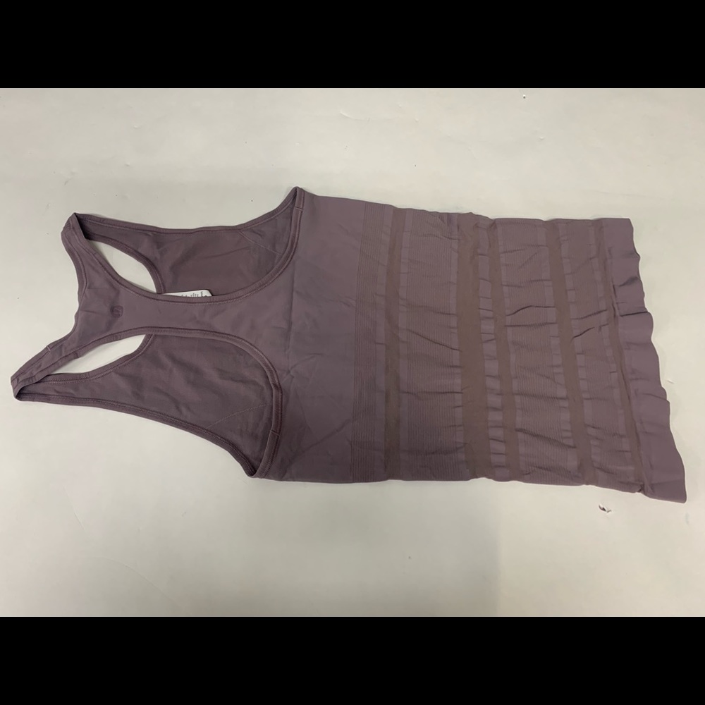 Lulu lemon tank